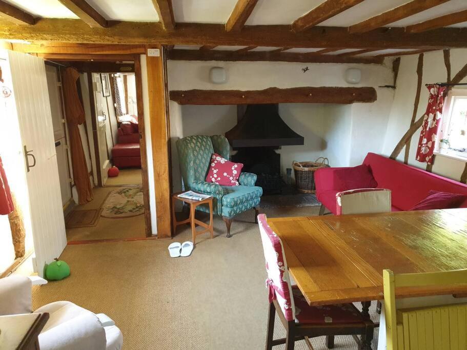 Entire Thatched Cottage Melbourn Extérieur photo